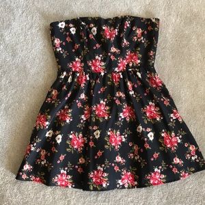 Floral strapless mini